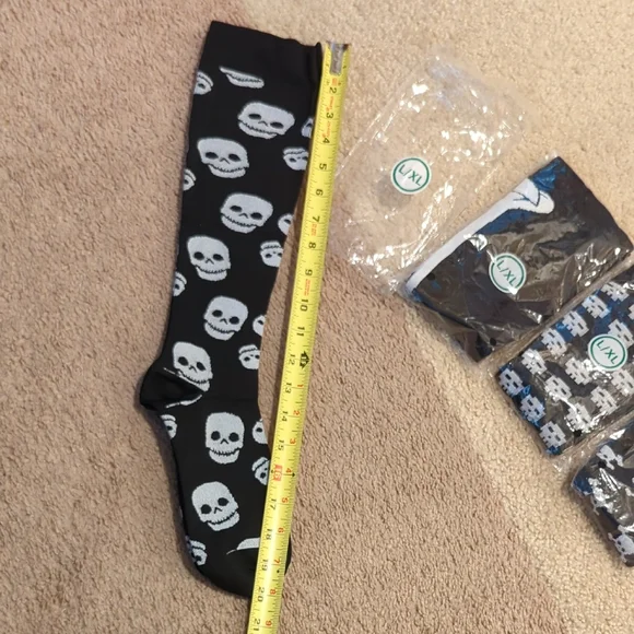 4 Black and White Skull Pattern Compression Socks Knee High - Picture 2 of 5